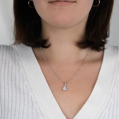 To My Mom – Allure Necklace Gift Set 💖
