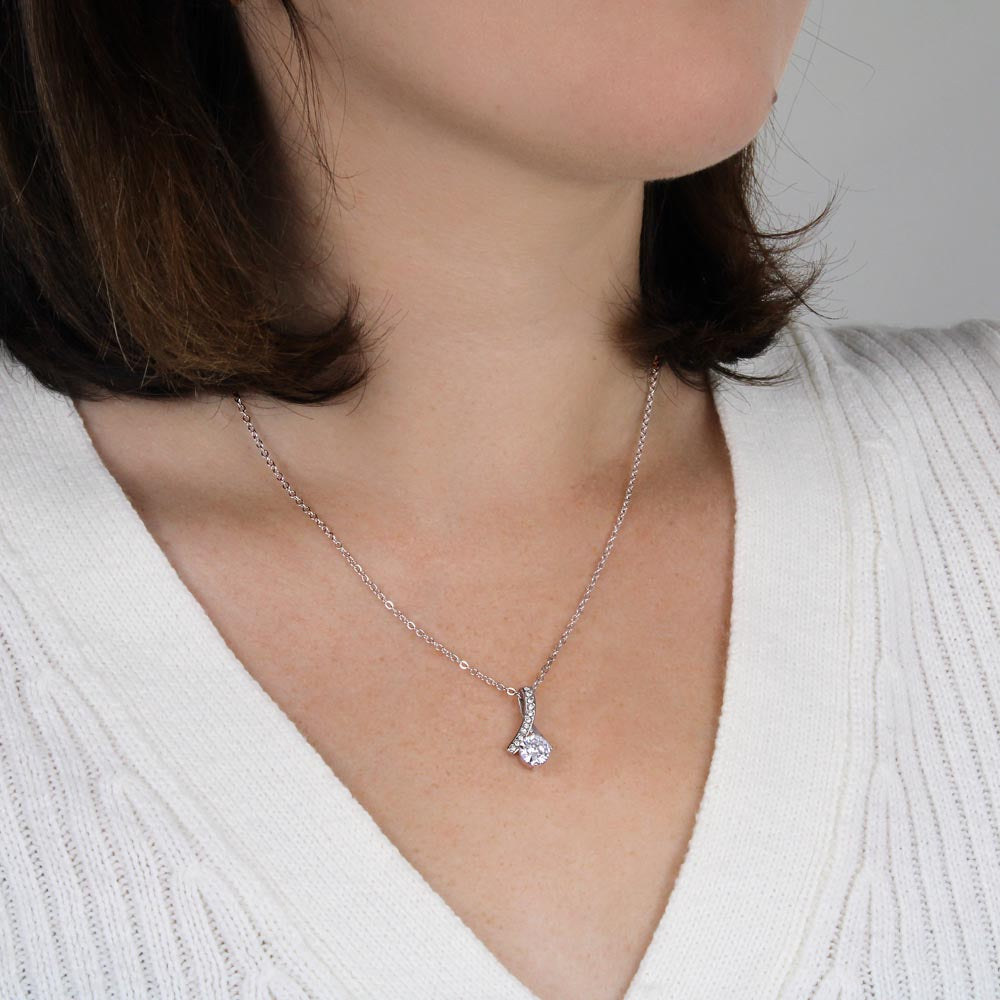 To My Mom – Allure Necklace Gift Set 💖